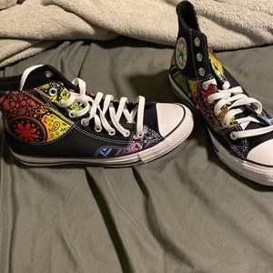 Converse Allstars Chuck Taylors